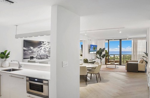 City Center Condo | Ocean View Private Home at W South Beach -0804