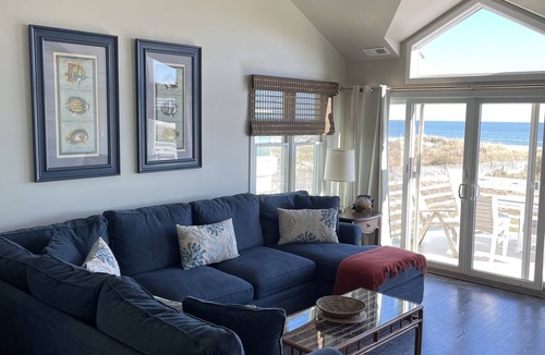 South End House | Oceanfront 6 bedroom 4 Bathroom Townhouse with Spectacular Views!