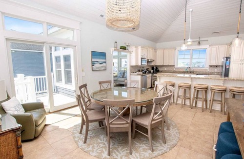 Pine Island House | OCEANFRONT Corolla-11 BDMs-8 Mstr-Pool,Theater,Elevator,NEW KITCHEN-AUG 30% DISC