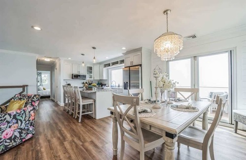 Morgan Point House | Oceanfront Couples Retreat - Pvt Beach + Firepit