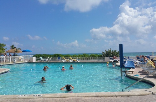 Galt Mile Apartment | Oceanfront Fort Lauderdale Vacation Rental Condo With Pool. Direct Beachfront.