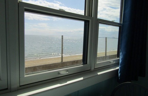North Truro Cottage | Oceanfront Getaway at the Cod Sunday cottage located at the Oceana Cottages