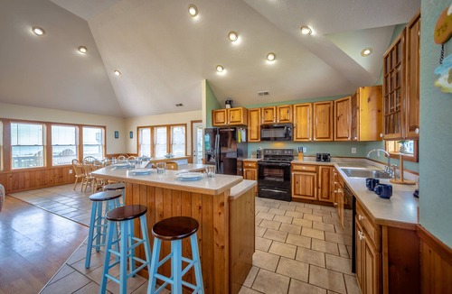 Rodanthe House | Oceanfront home with private theater, hot tub, pool & pool table