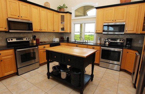 Pine Island House | OCEANFRONT, Ocean Views, Pool, Rec Rm, PI244, Ashcroft