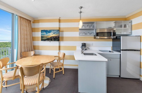 Wildwood Crest Hotel | Oceanfront Pan American Hotel