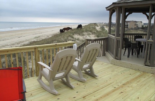 Carova Beach House | Oceanfront Paradise @ 'Sea Ya Round' - 4WD - View Video - Relax in Carova Beach!