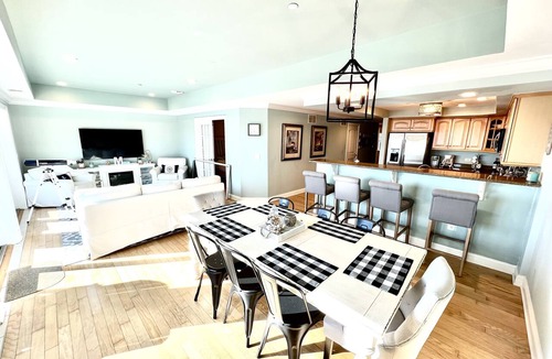 North Wildwood Condo | OCEANFRONT PENTHOUSE 4 Bedroom 3 Bath The Pointe at Moore's Inlet
