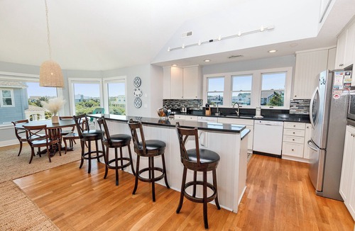 Pine Island House | OCEANFRONT, Poolside Bar, Private Pool, Ocean Views, PI49, Thin Blue Line, fka Treasure Island