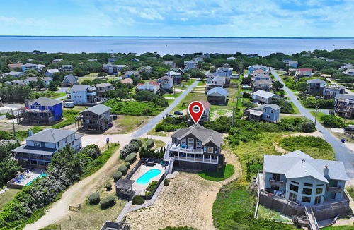 Duck House | OCEANFRONT, Private Pool, Private Beach Access, Hot Tub, SSV124, Aint Life Grand