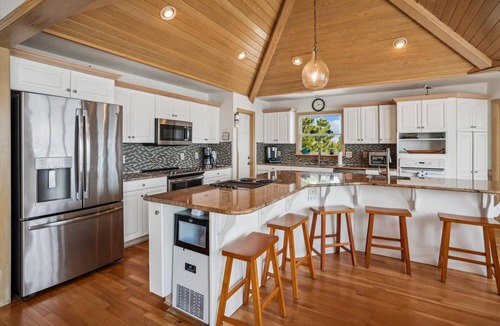 Ocean Hill House | Oceanfront, Private Pool, Dogs ok, Hot Tub, Elevator!
