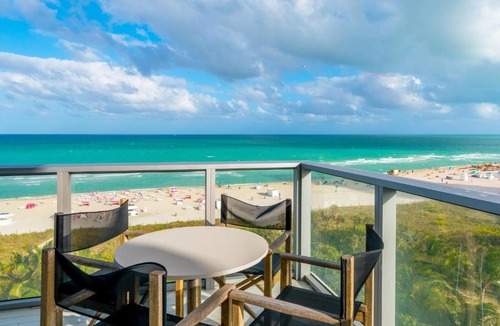 City Center Apartment | Oceanfront Private Residence at South Beach - 828