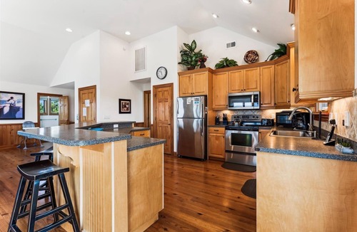 Ocean Sands House | Oceanside:Heated large Salt water Private pool, Hottub, Elevator, Sauna, PoolTbl, Pets