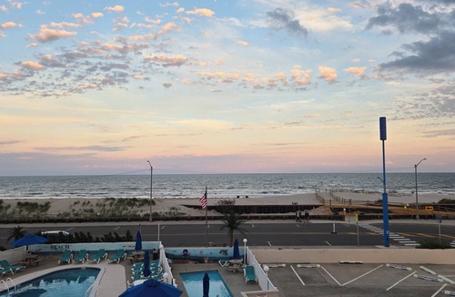 North Wildwood Condo | Oceanview 1 Bedroom Condo steps from the beach with pool!