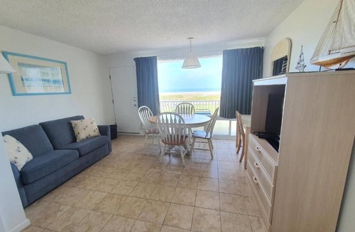 Wildwood Crest Condo | Oceanview 1-bedroom condo efficiency in Wildwood Crest