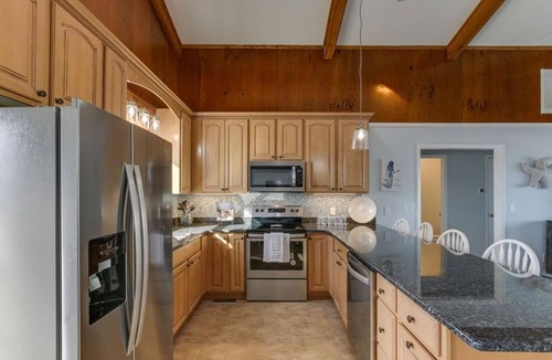 South Nags Head House | OCS4 Semi-Ocean-Front Home with Gorgeous Views