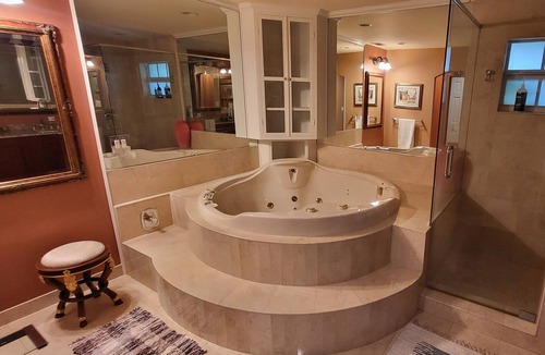 Boca Raton Villa | Old Floresta Villa with Garden, Pool and Pier