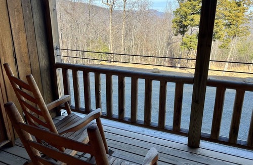 Stanardsville Cabin | Old Wash House - Rm. 104