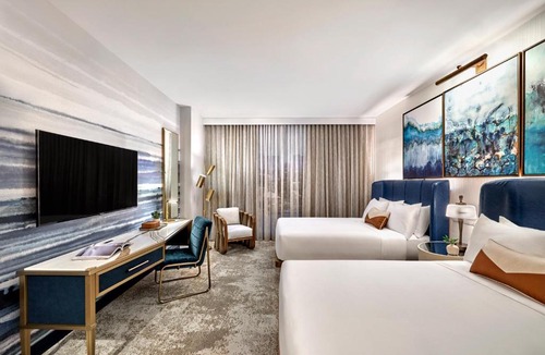 17th Street Causeway Hotel | Omni Fort Lauderdale Hotel