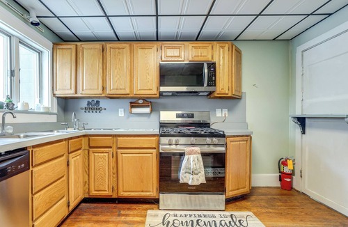 West Winfield House | On 22 Acres! Retreat w/Views in Burlington Flats