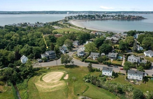 Nahant Apartment | On The Links