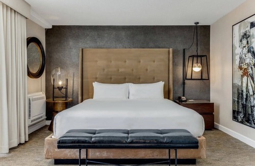 Bay Village Hotel | One Bedroom Suite King Bed, Revere Hotel, Pet-friendly, Copley Square - 0.7 mile