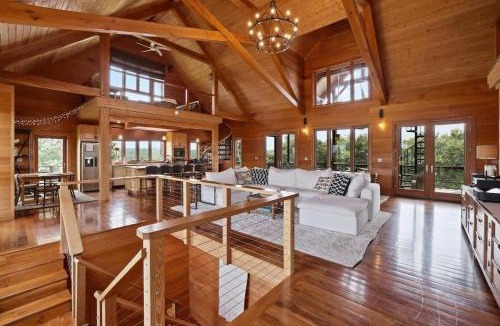 Oakpark House | One Of A Kind Home in VA Wine Country on 50 acres