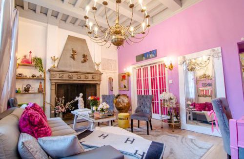 Weehawken Apartment | One of a kind home with NYC views