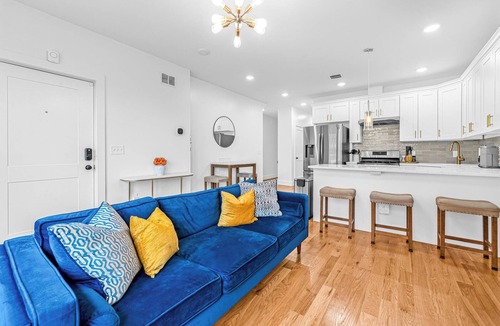 Greenville House | Open concept 3 BR-3BA-12 min to EWR-25 min to NYC