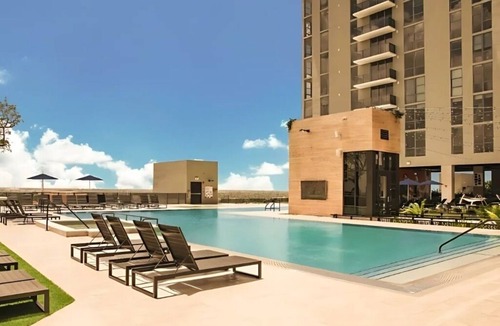 Sailboat Bend Apartment | Overlooking Wharf, Las Olas, Riverfront