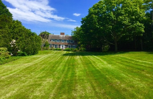 Harwich Port House | Overlooking Wychmere Harbor, 400 steps to beach, town & Nantucket ferry.