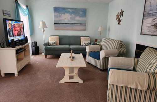 Colington Condo | Oyster Pointe Condo at Sound. Near Wright Brothers Museum