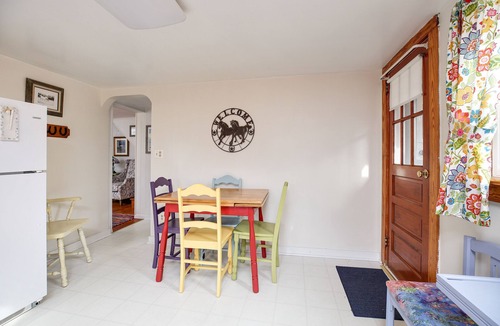 Chincoteague House | Painted Pony Cottage by Seaside Vacations & Sales