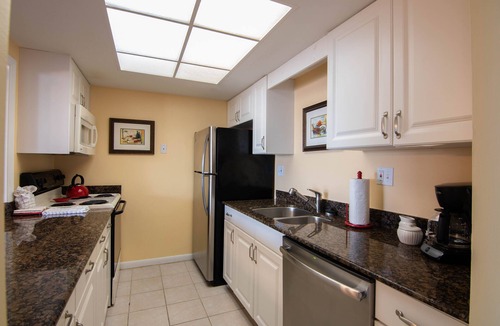 Palm Beach Hotel | Palm Beach Waterfront Suites