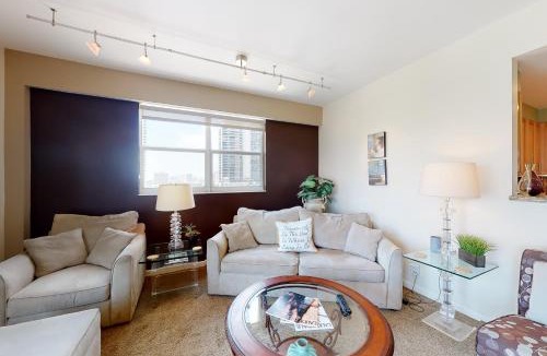 Central Beach Apartment | Paradise Perch