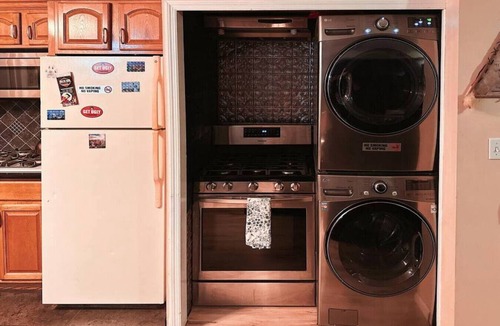 Union City Apartment | Park View Corporate - Two Unit Combination - 15 Mins to NYC