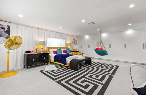 Harbor Beach House | Peaceful 4-bedroom house with AC in Fort Lauderdale