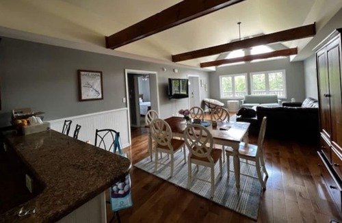 Louisa House | Peaceful 5 bedroom home, 1 block from lake