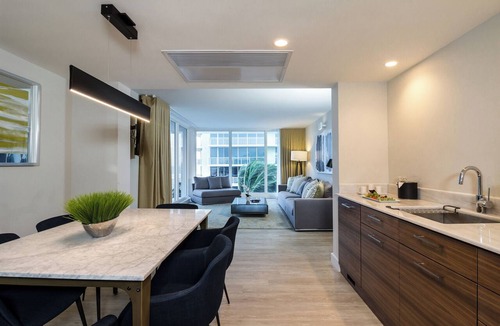 Central Beach Hotel | Peaceful Beach Escape | Outdoor Pool | Direct Beach Access | Near Las Olas Blvd