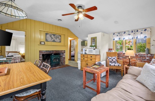 Eastham Cottage | Peaceful Covefront Cottage Retreat in Eastham