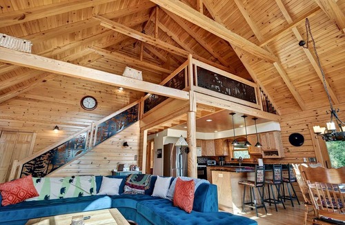Kirby Cabin | Peaceful Mountain Cabin with Hot Tub, Screened Porch & Views Near Lost River, Baker WV