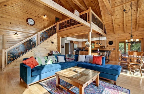 Kirby Cabin | Peaceful Mountain Cabin with Hot Tub, Screened Porch & Views Near Lost River, Baker WV