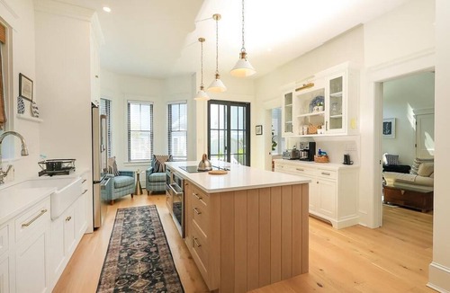 Cape May House | Peaceful on Page St - New Construction - 4 BR Sleeps 10
