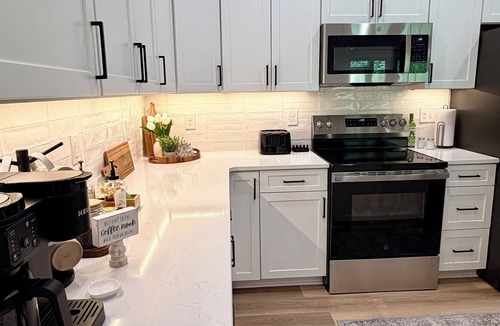 Rustburg House | Peaceful Townhome 12 Min to Liberty Sleeps 8 with Pool and Screened Porch
