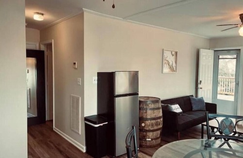Solomons Apartment | Peaceful Waterfront Apartment in the Heart of Solomons Island