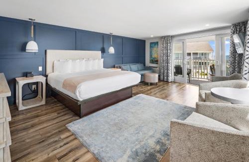 Dennis Port Resort | Pelham House Resort