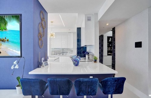 Sunny Isles Beach Apartment | Penthouse Oceanfront for up to 7 people at La Perla. Miami Glittering Paradise!