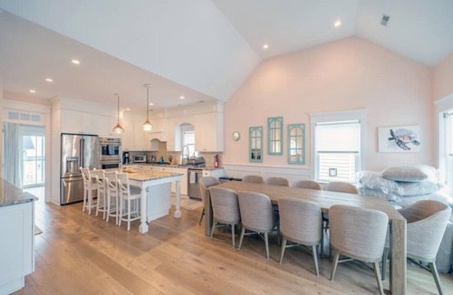 Stone Harbor House | Perfect Getaway for Large Families