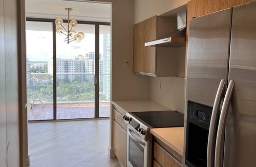 Aventura Apartment | Perfect Rental for 6 months Plus with Ocean Views, Balcony, Pool