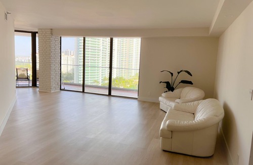 Aventura Apartment | Perfect Rental for 6 months Plus with Ocean Views, Balcony, Pool