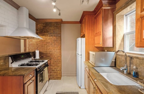 Historic Downtown Apartment | Perfect Stay. Up to 6 persons. 3-bedrooms apartment